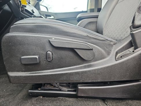 Used 2016 Chevrolet Colorado Z71 image 16