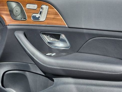 Used 2026 Mercedes-Benz GLE 350 4MATIC image 17