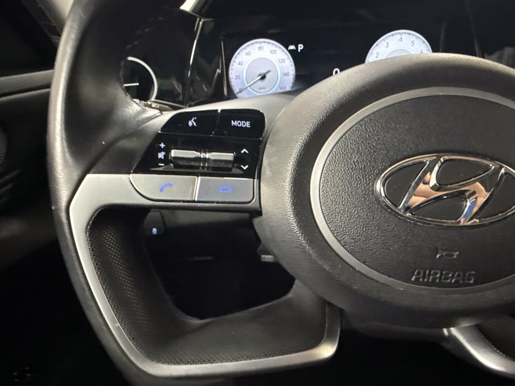 Used 2022 Hyundai Elantra SEL w/ Convenience Package FWD image 21