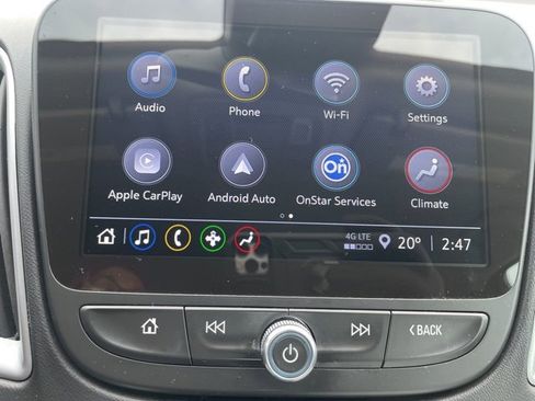 Used 2024 Chevrolet Malibu LT image 4