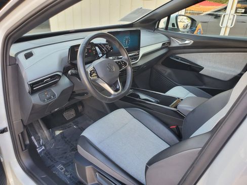 Used 2023 Volkswagen ID.4 Pro RWD image 33
