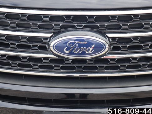 Used 2020 Ford Explorer XLT w/ Equipment Group 202A image 42