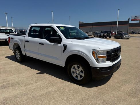 Certified 2022 Ford F150 XL w/ Trailer Tow Package AWD/4WD image 3
