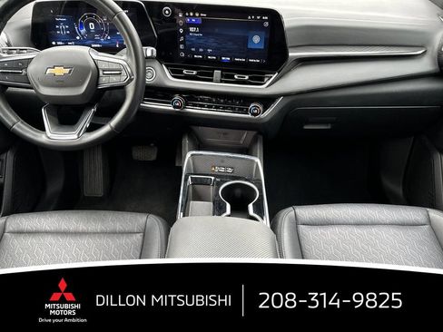 Used 2025 Chevrolet Equinox LT w/ Convenience Package II AWD/4WD image 13