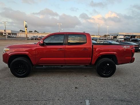Used 2019 Toyota Tacoma SR w/ SR Convenience Package RWD image 4