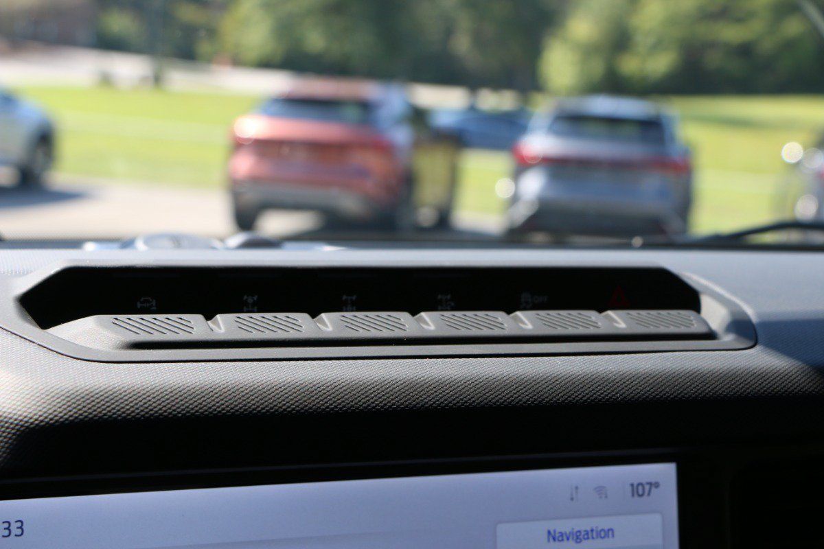 Used 2025 Ford Bronco Badlands AWD/4WD image 21