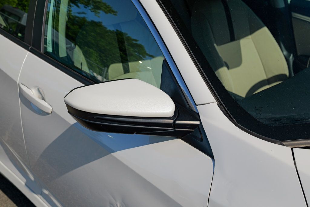 Used 2020 Honda Civic LX image 9
