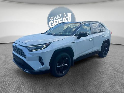 Used 2019 Toyota RAV4 XSE w/ Carpet Mat Package AWD/4WD image 8
