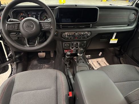 New 2026 Jeep Wrangler Unlimited Rubicon image 8