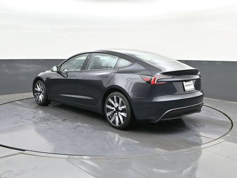Used 2025 Tesla Model 3 RWD image 5