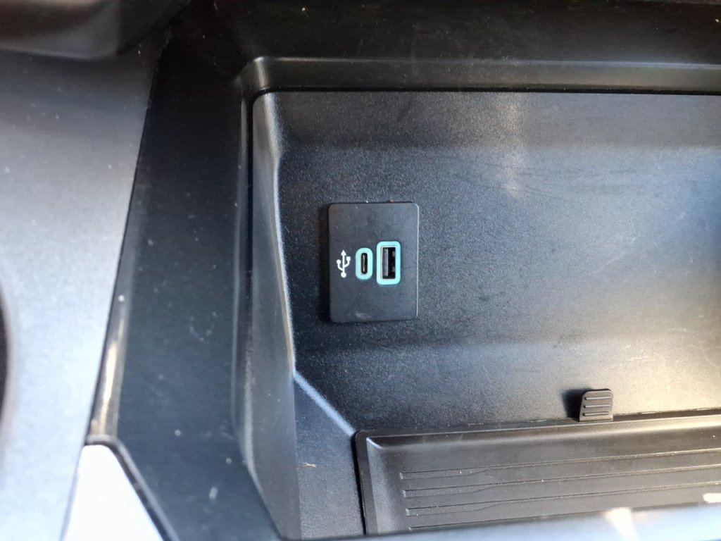 Used 2024 Ford F250 XLT w/ FX4 Off-Road Package AWD/4WD image 28