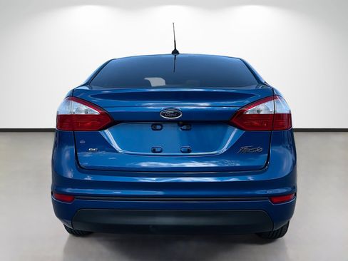 Used 2019 Ford Fiesta SE FWD image 4