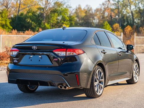 Used 2022 Toyota Corolla SE image 7