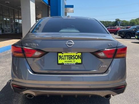 Used 2024 Nissan Altima 2.5 SL AWD/4WD image 6