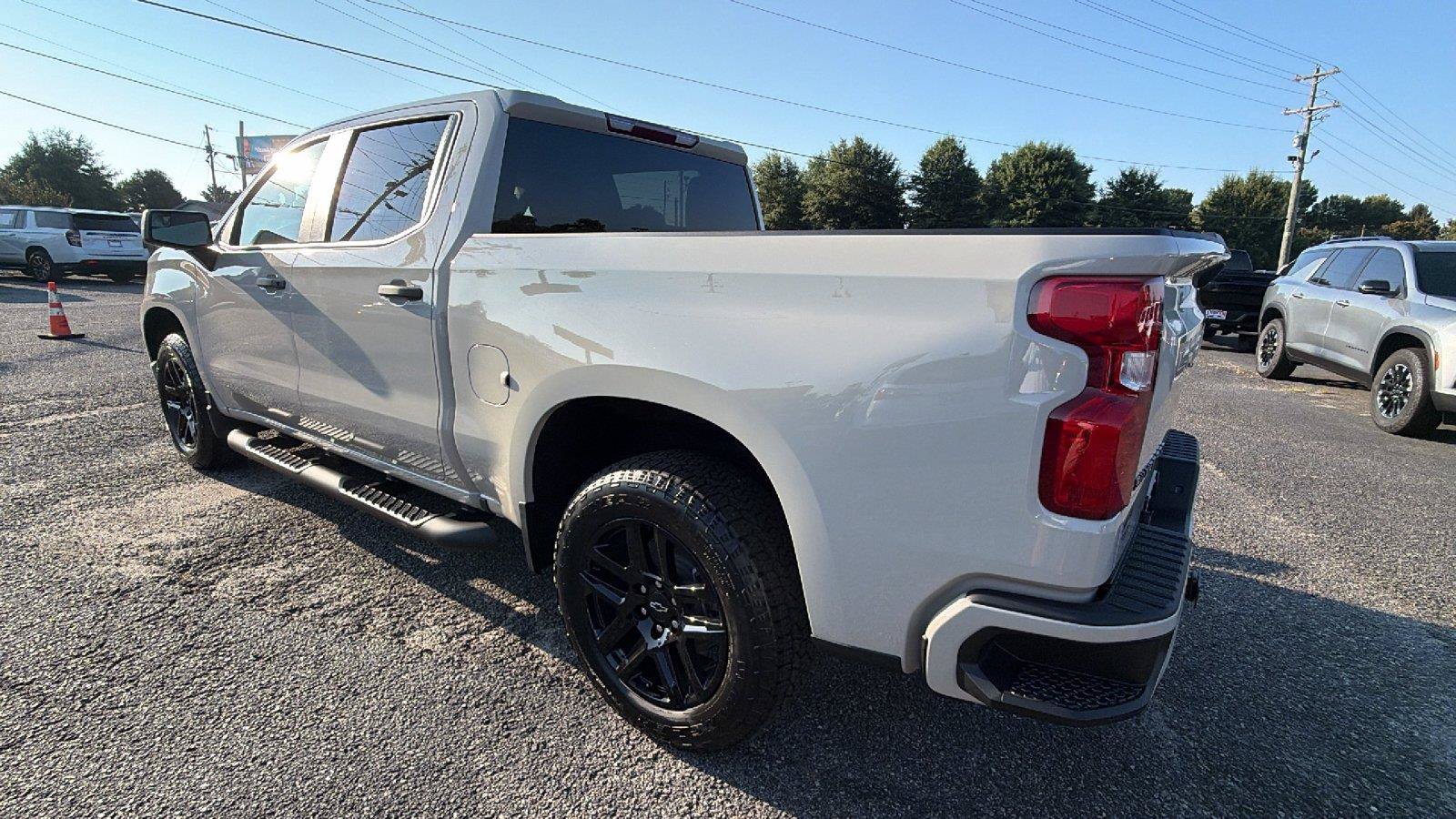 New 2026 Chevrolet Silverado 1500 Custom w/ Turbomax Blackout Package RWD image 7