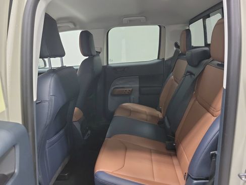 Used 2024 Ford Maverick Lariat AWD/4WD image 25