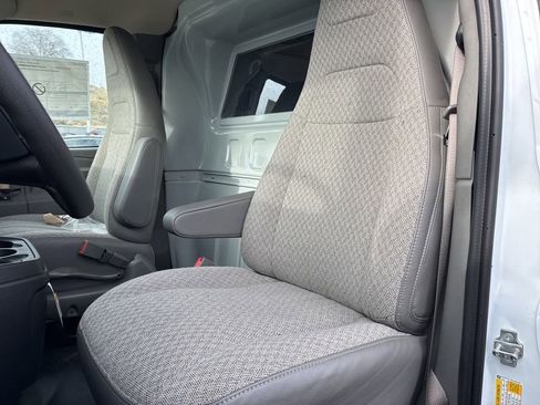New 2024 GMC Savana 2500 w/ Driver Convenience Package RWD image 49