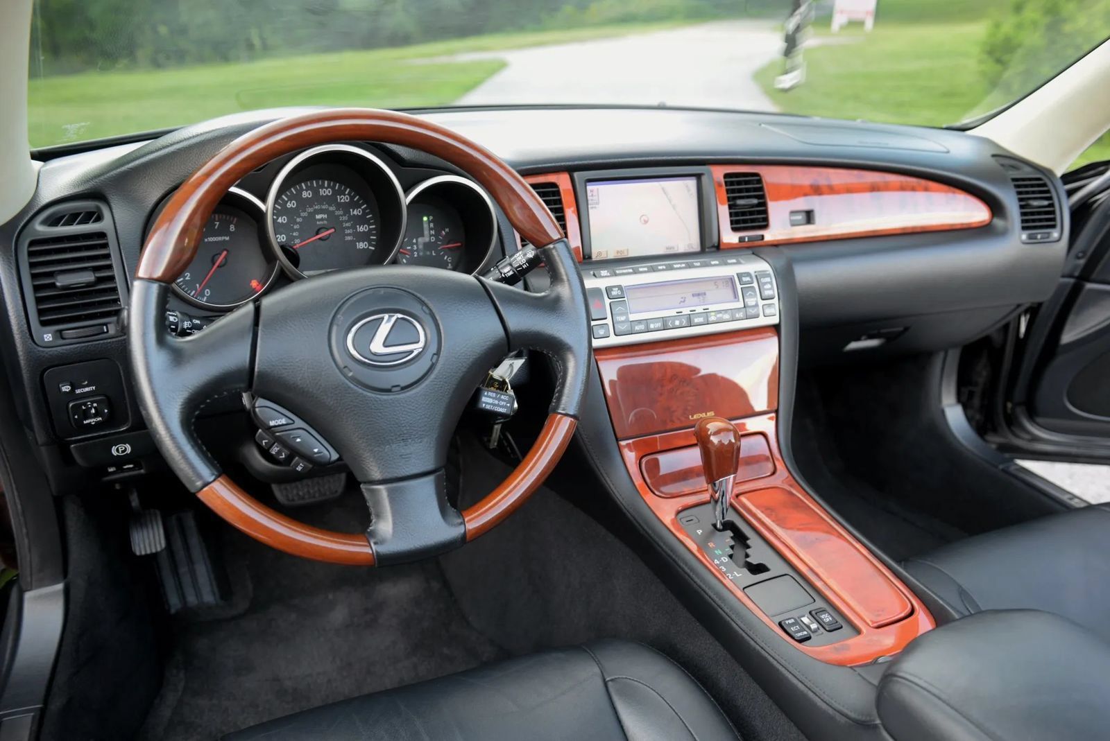 Used 2002 Lexus SC 430 Convertible RWD image 71