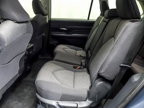 Certified 2025 Toyota Grand Highlander FWD image 10