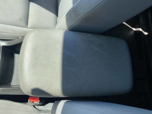 Used 2019 Chevrolet Colorado W/T image 17