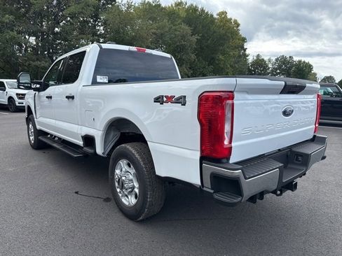 New 2026 Ford F250 XLT image 3