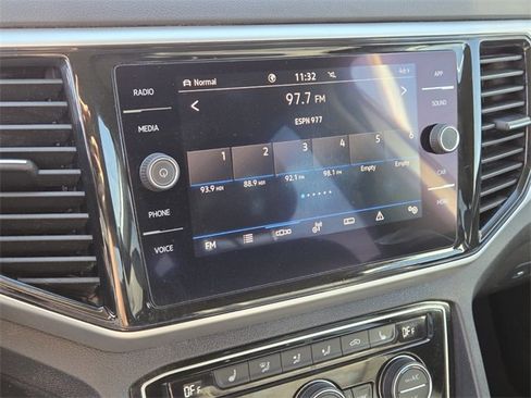 Used 2022 Volkswagen Atlas SE image 22