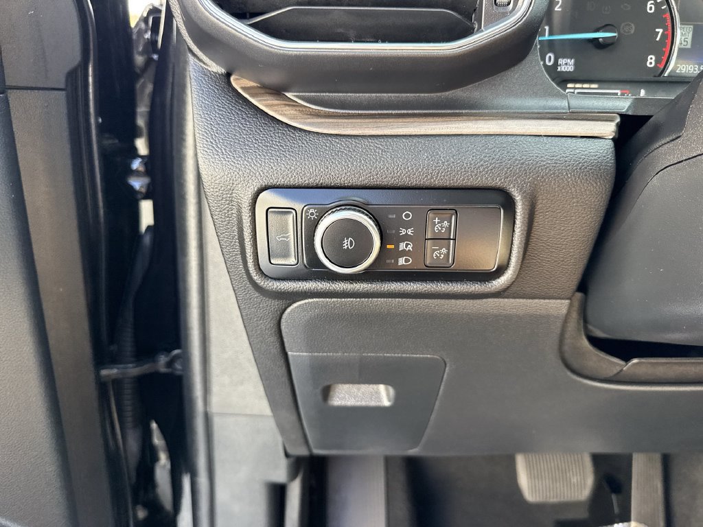 Used 2023 Ford Explorer Limited w/ Limited Technology Package RWD image 56