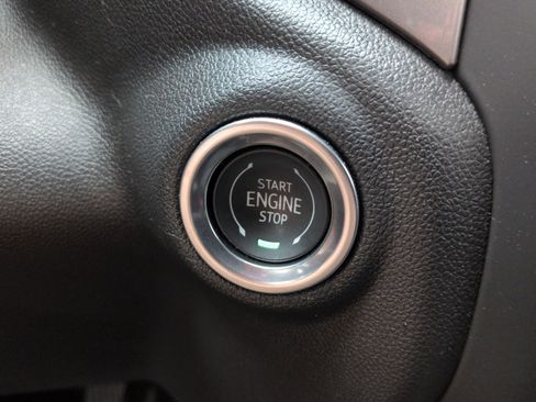 Certified 2024 Chevrolet Silverado 1500 W/T w/ WT Value Package image 17