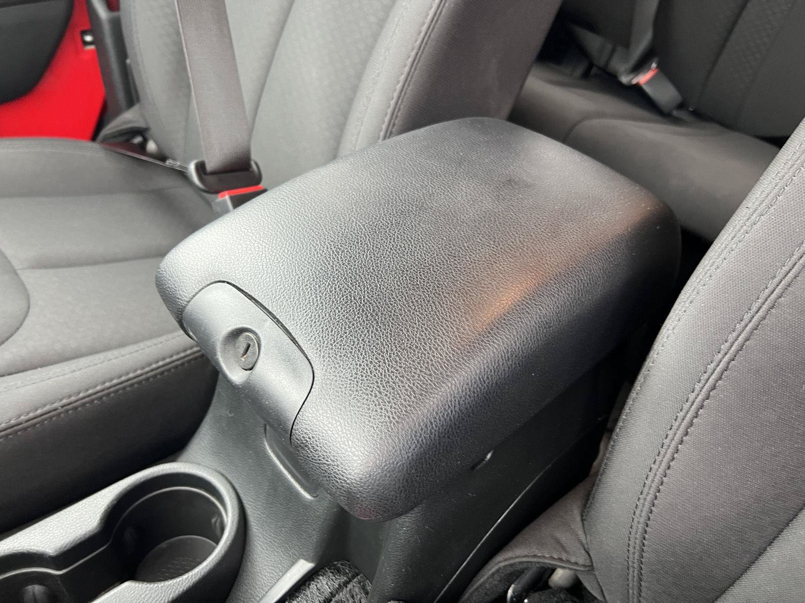 Used 2018 Jeep Wrangler Unlimited Sport AWD/4WD image 22