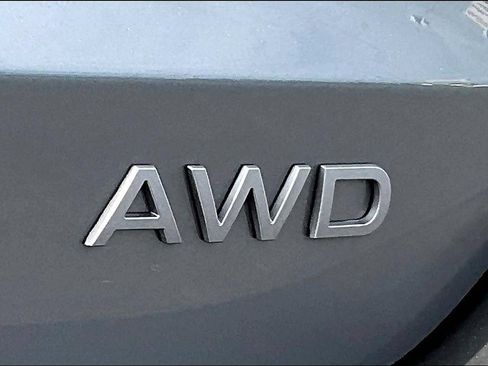 New 2026 Nissan Kicks SV w/ SV Premium Package AWD/4WD image 9