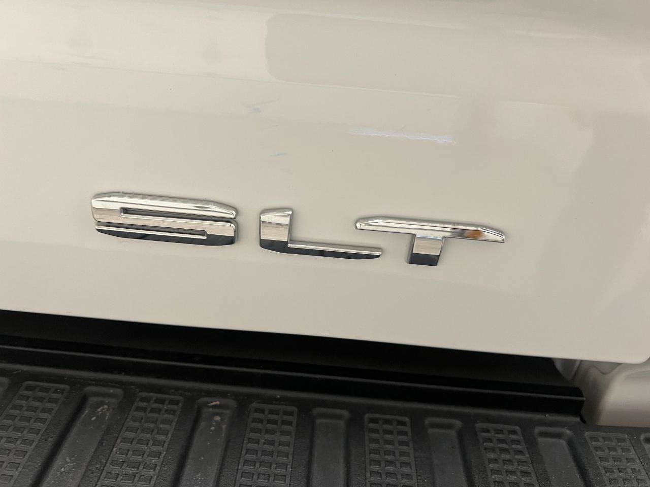 Used 2026 GMC Sierra 1500 SLT RWD image 22