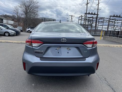 Used 2023 Toyota Corolla LE image 4