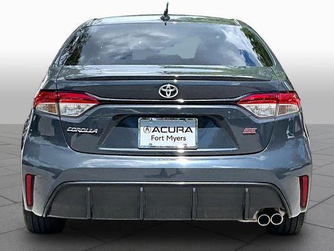 Used 2023 Toyota Corolla SE FWD image 5