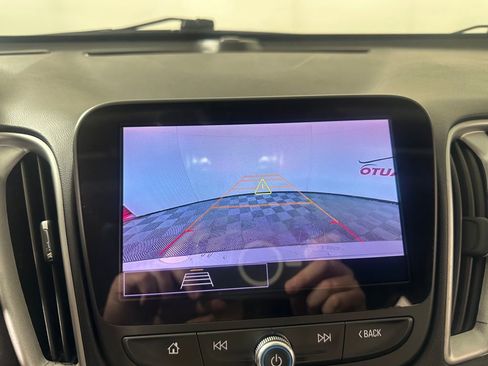 Used 2024 Chevrolet Malibu LT image 29