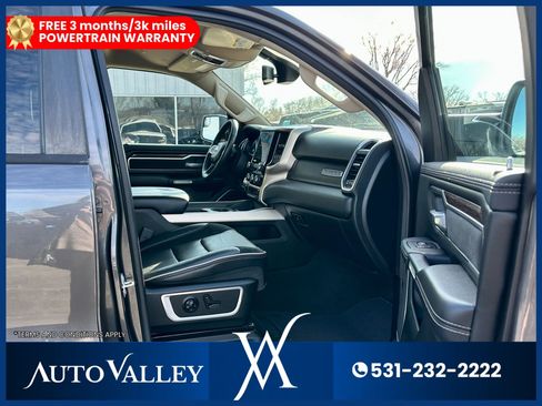 Used 2020 RAM 1500 Laramie AWD/4WD image 17