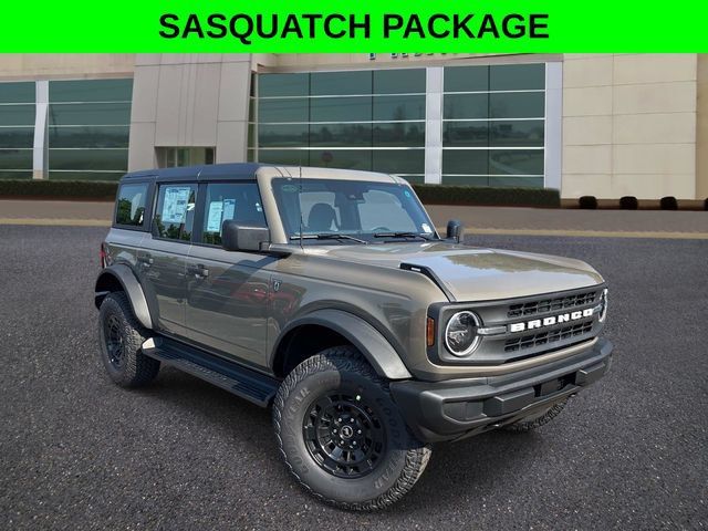 New 2026 Ford Bronco 4-Door w/ Sasquatch Package AWD/4WD image 1