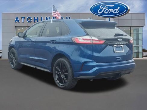 Certified 2023 Ford Edge ST-Line w/ Class II Trailer Tow Package AWD/4WD image 8