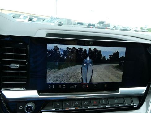 New 2026 Chevrolet Silverado 1500 High Country AWD/4WD image 33