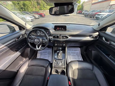 Used 2018 MAZDA CX-5 Touring w/ Preferred Equipment Package AWD/4WD image 29