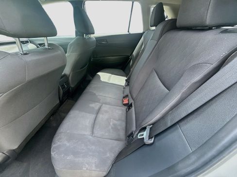 Used 2024 Toyota Corolla Cross LE w/ Moonroof Package FWD image 21