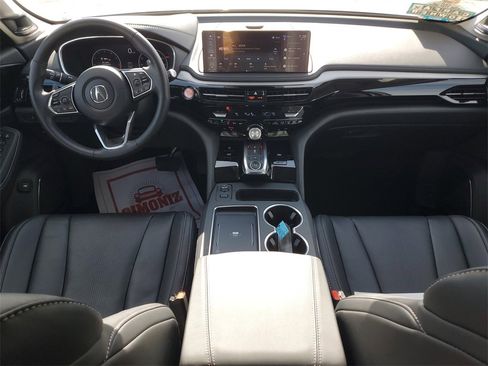 Certified 2025 Acura MDX w/ Technology Package image 18