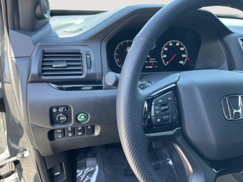 Used 2025 Honda Ridgeline Black Edition image 20