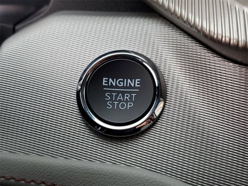 New 2026 Ford Explorer Active w/ Active Comfort Package image 17