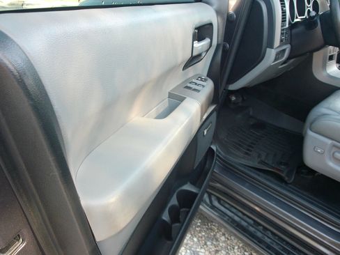 Used 2014 Toyota Sequoia Limited RWD image 11