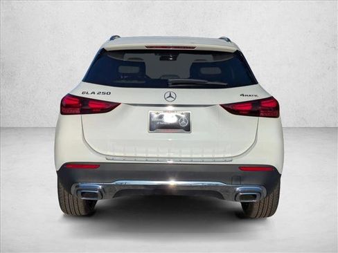 New 2026 Mercedes-Benz GLA 250 4MATIC image 8