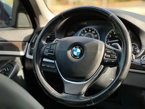Used 2016 BMW 535i xDrive Sedan AWD/4WD image 30