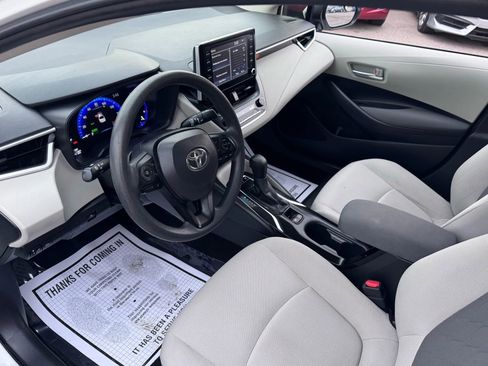 Used 2020 Toyota Corolla LE image 36