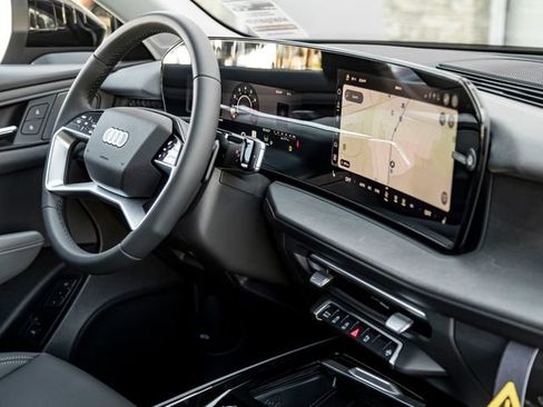 New 2026 Audi Q3 quattro 2.0T AWD/4WD image 36