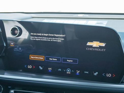 New 2026 Chevrolet Traverse LT w/ Driver Confidence Package FWD image 13