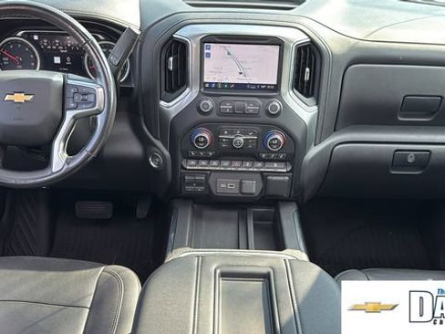 Used 2021 Chevrolet Silverado 1500 LTZ w/ LTZ Premium Package AWD/4WD image 11